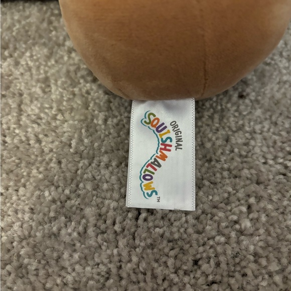 NWT Danilo chocolate banana toast Squishmallow clip - Picture 4 of 6